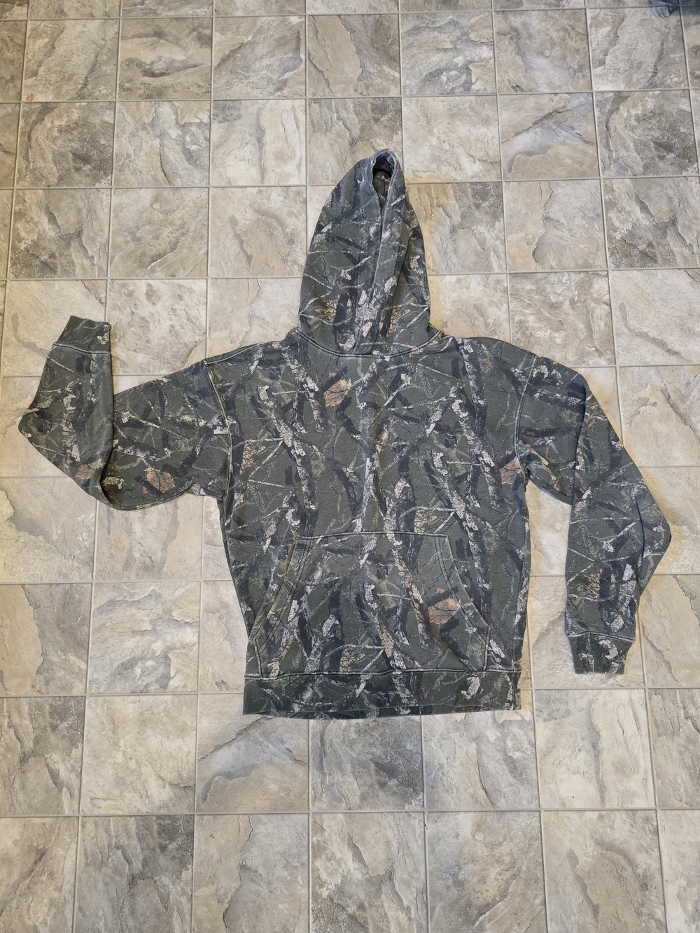 No Boundaries Men's Camo Crewneck Hoodie - Green & Brown